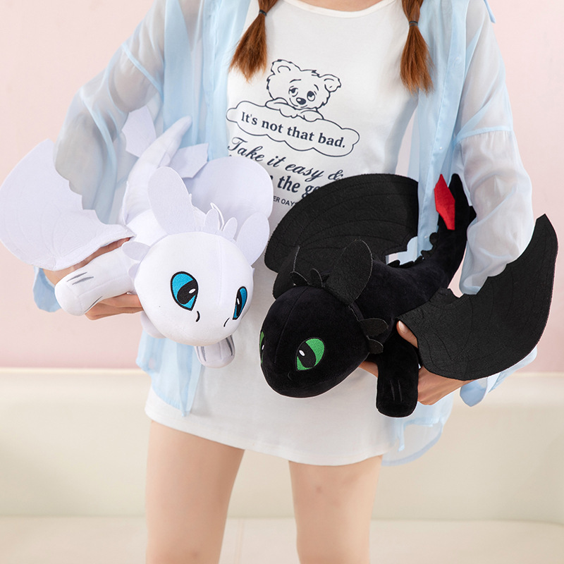 ドラゴンを飼いならす方法 ナイト・フューリー アニメスタイル - Car Accessories Papar のレビューと価格
