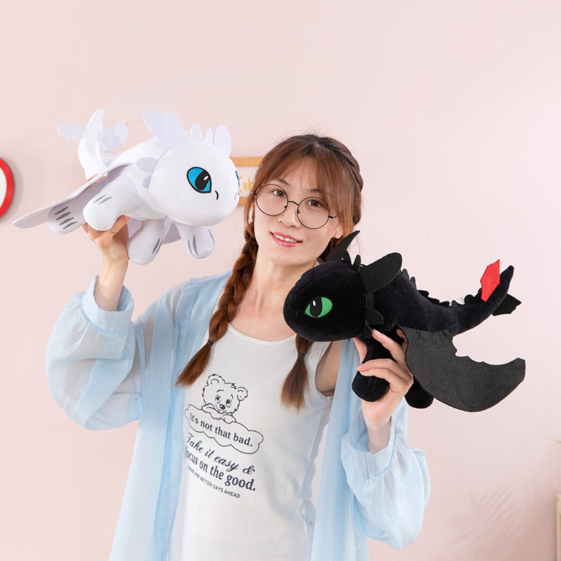ドラゴンを飼いならす方法 ナイト・フューリー アニメスタイル - Car Accessories Papar のレビューと価格