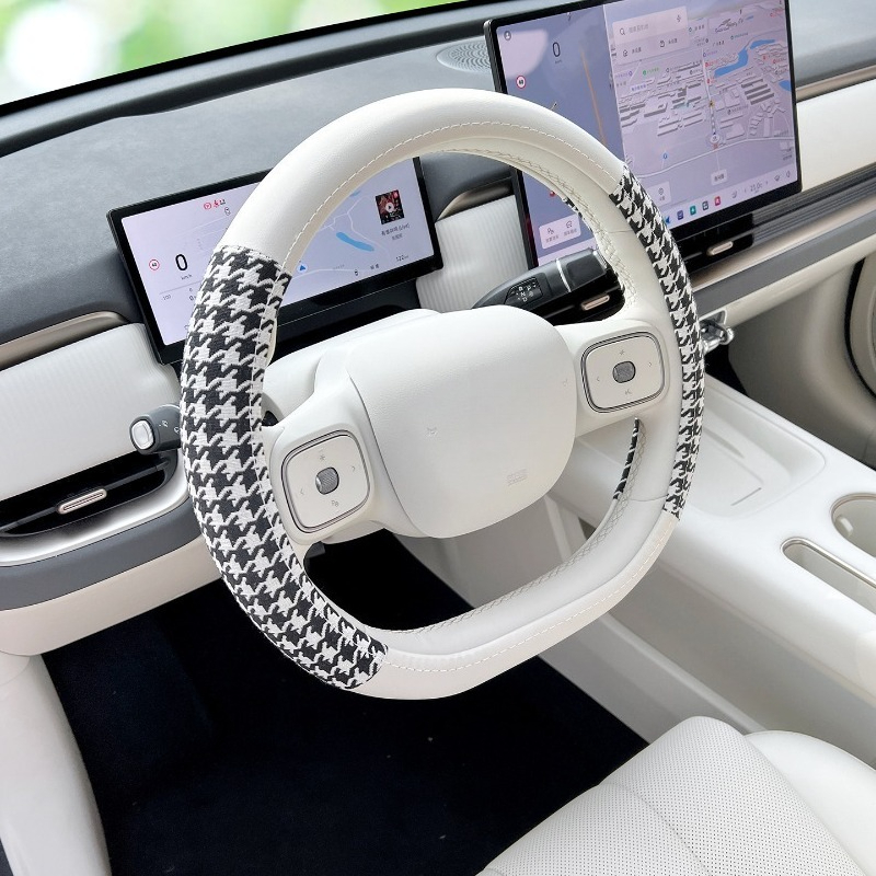 2026年式ORA 5に適合する超薄型滑り止めステアリングホ - Car Accessories Papar のレビューと価格