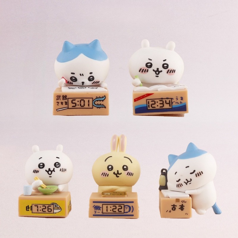 ハチワレうさぎ漫画目覚まし時計置物車内装飾小さくてかわいいデ - Car Accessories Papar のレビューと価格